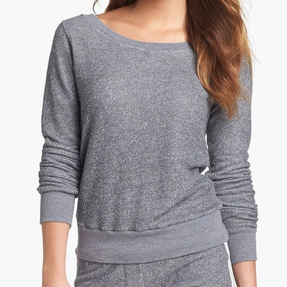 SOLOW Back Twist Sweatshirt - Picture 3 of 3